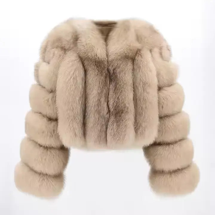 Short Fur Jacket for Women – Luxurious Winter Glamour