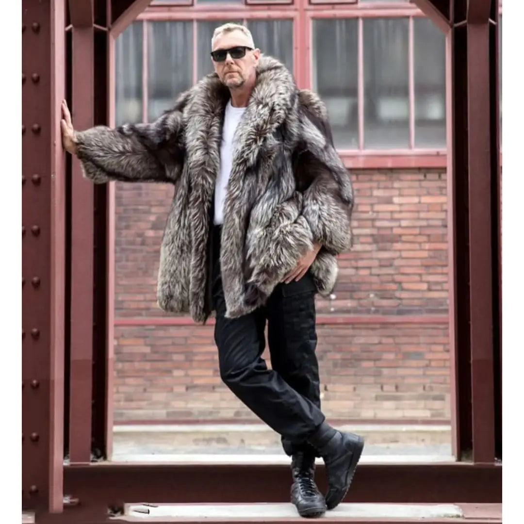 Luxurious Real Silver Fox Fur Coat with Elegant Lapel Collar – Redefine Winter Fashion